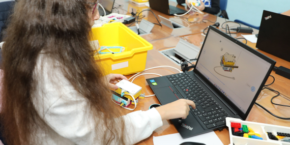 İİİİİİİİİİİİ