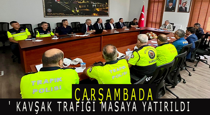 ÇARŞAMBA’DA KAVŞAK TRAFİĞİ MASAYA YATIRILDI