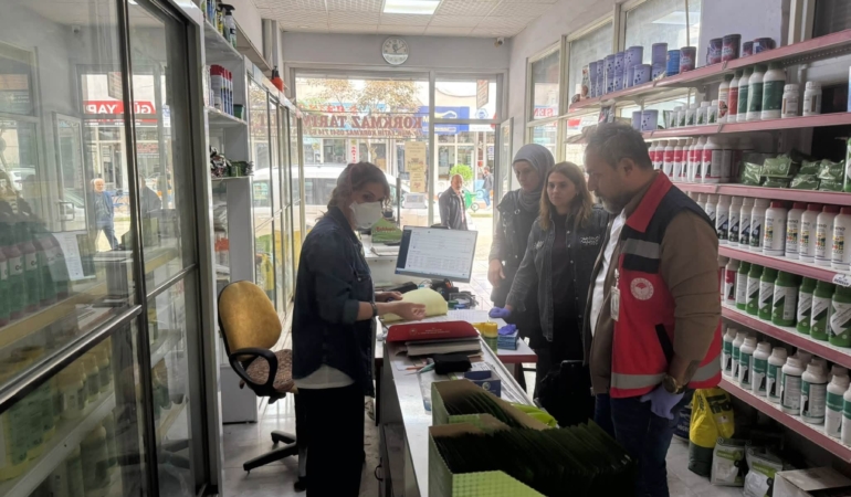 ÇARŞAMBA’DA BİTKİ KORUMA ÜRÜNLERİ BAYİLERİNE DENETİM